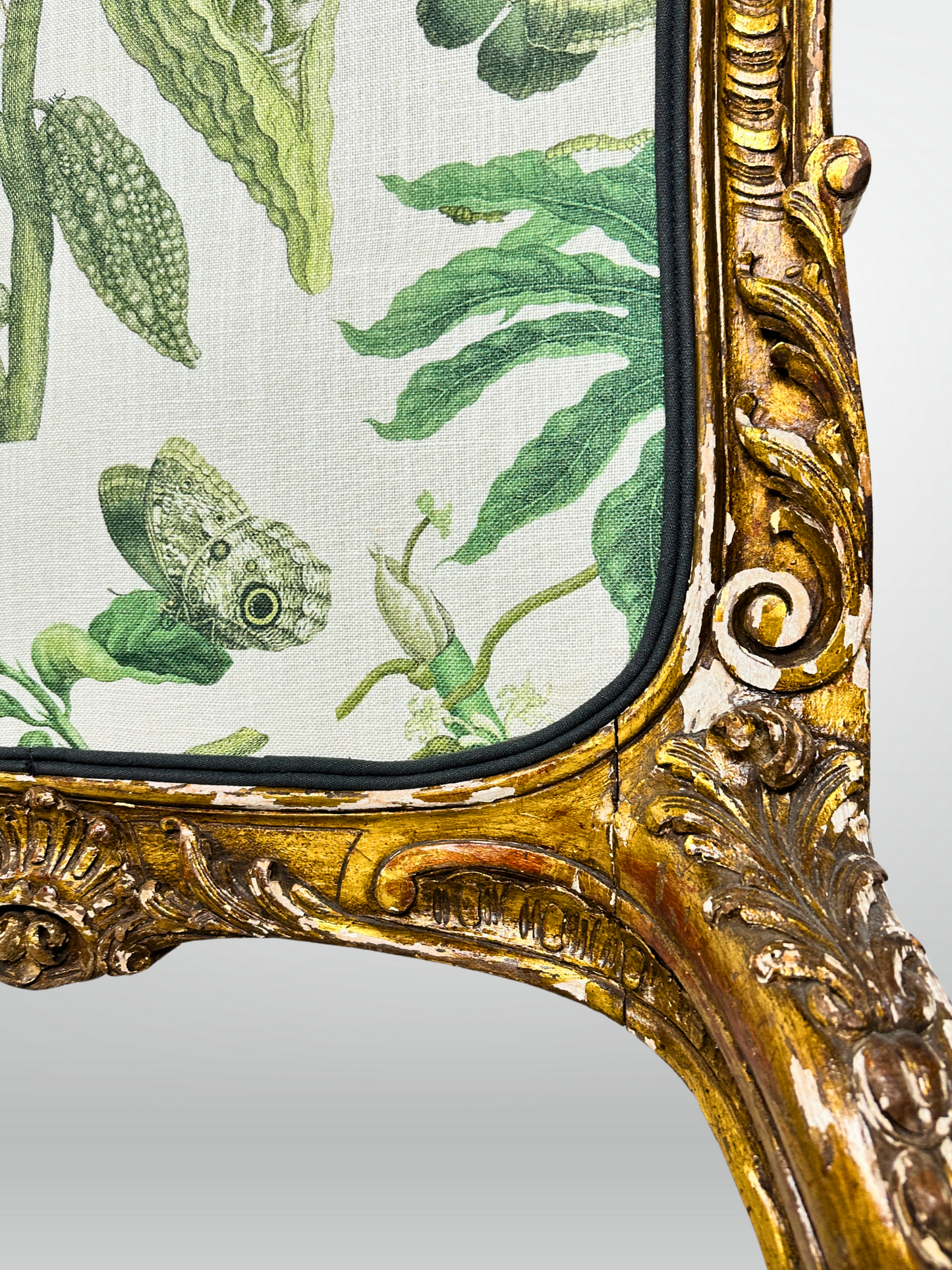 19th Century Carved Fire Screen Upholstered in Gastón Y Daniela Linen