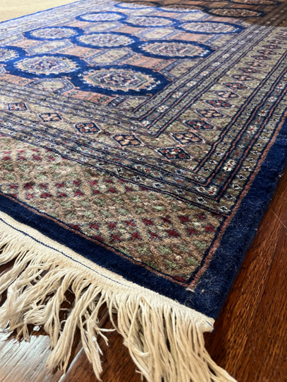 Pakistani Jaldar Rug - Geometric Medallions