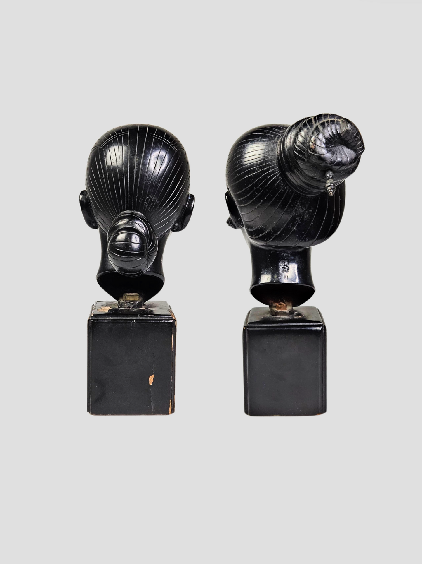 Vietnamese Cast Bronze Busts of Youths Pair, Nguyen Thanh Le