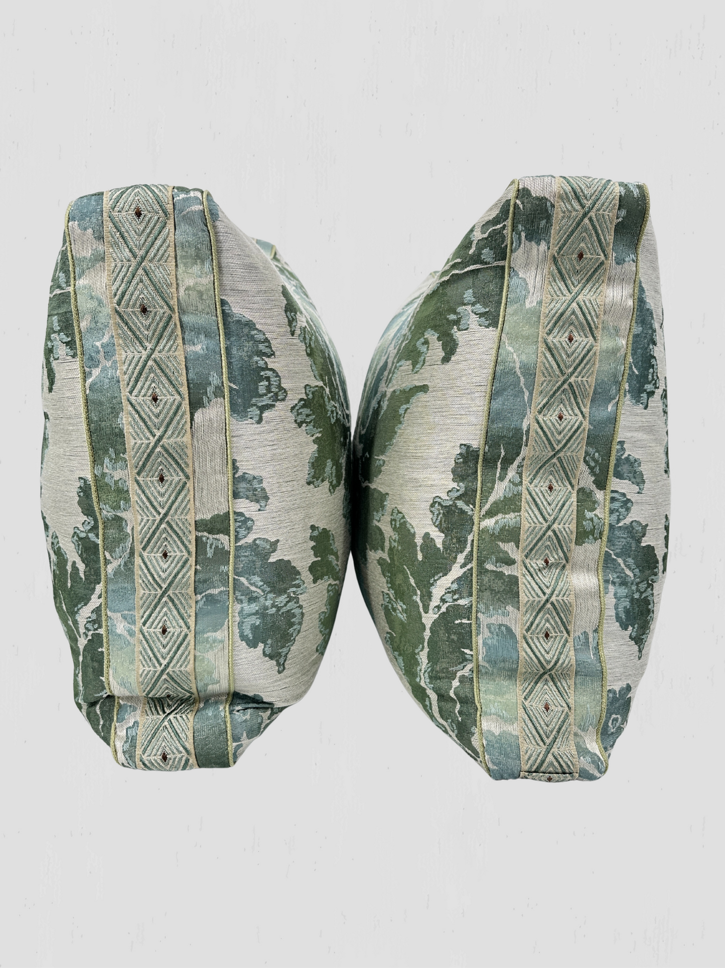 Colefax & Fowler Lucuis Box Pillows