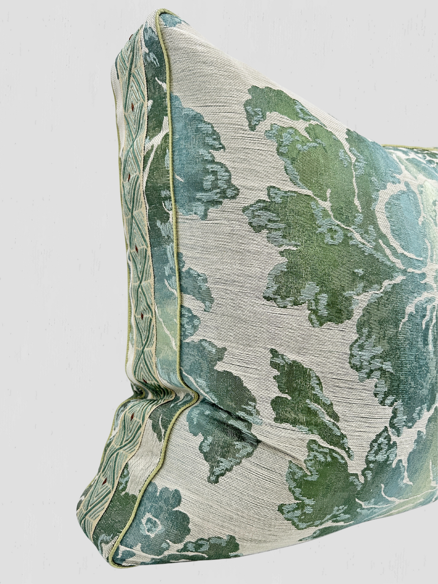 Colefax & Fowler Lucuis Box Pillows