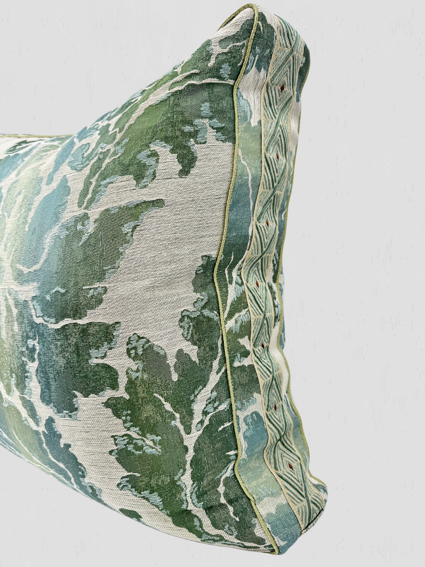 Colefax & Fowler Lucuis Box Pillows