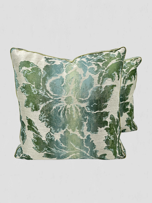 Colefax & Fowler Lucuis Box Pillows