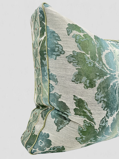 Colefax & Fowler Lucuis Box Pillows