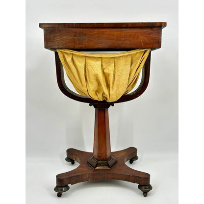 Late 19th Century Classical Mahogany Chess Table With Inlaid Top